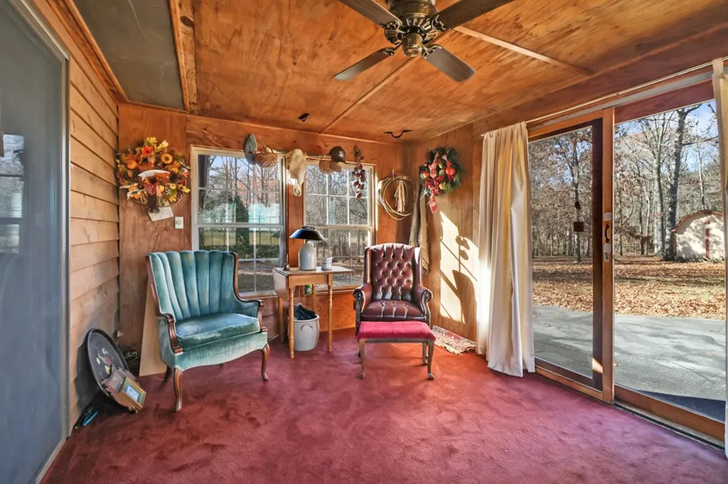 370 Red Brush Drive Crossville TN 38555