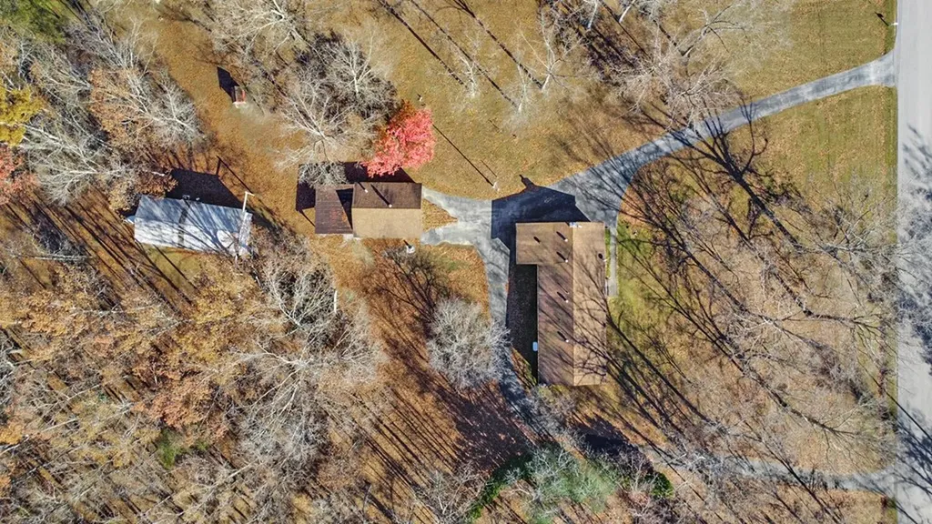 370 Red Brush Drive Crossville TN 38555