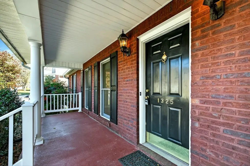 1325 Bridle Path Cookeville TN 38501