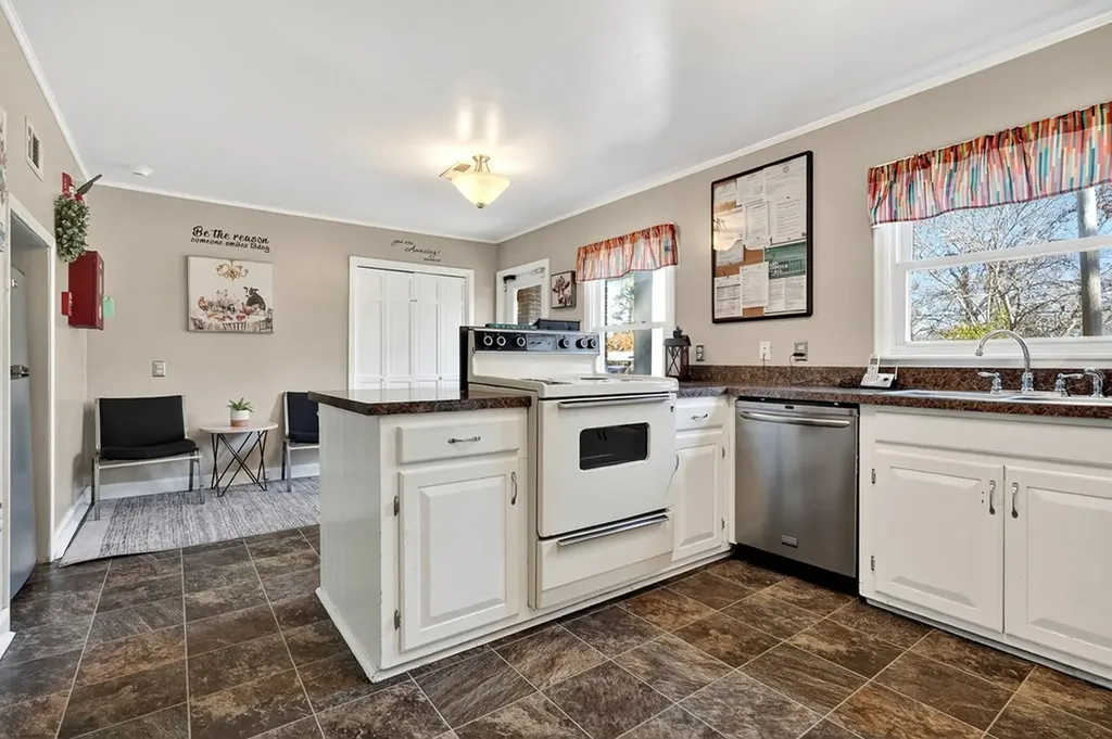 520 E 10th Street Cookeville TN 38501