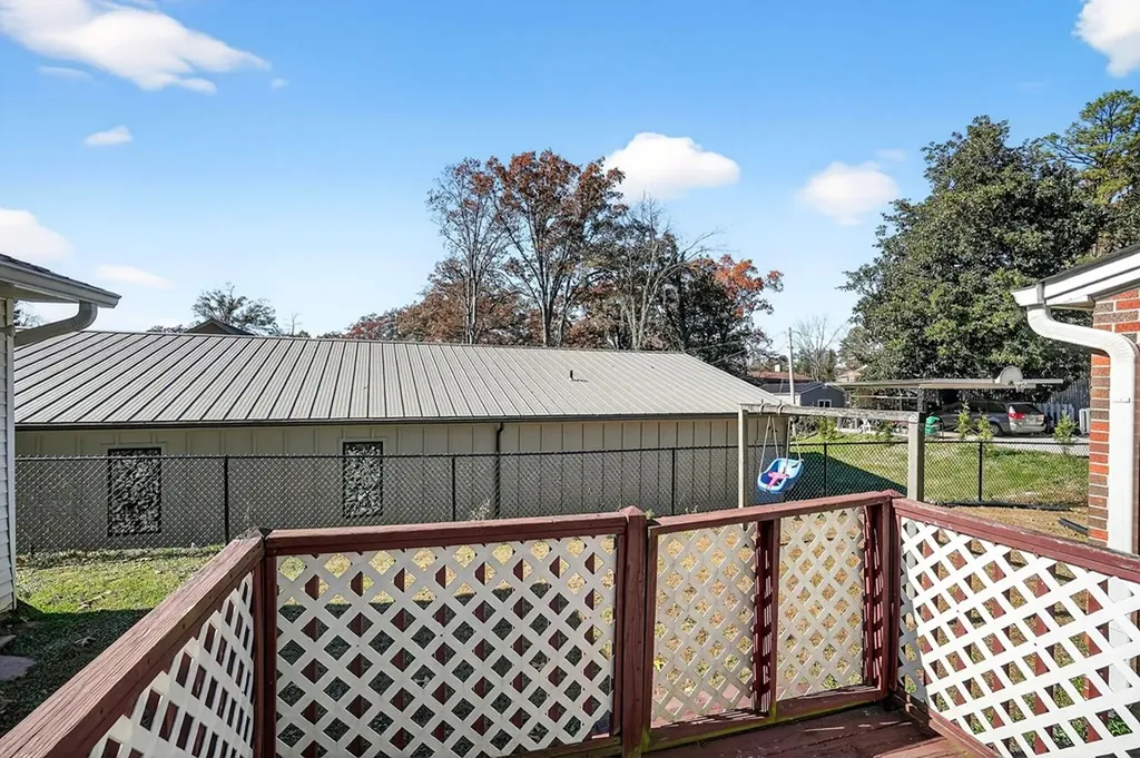 520 E 10th Street Cookeville TN 38501
