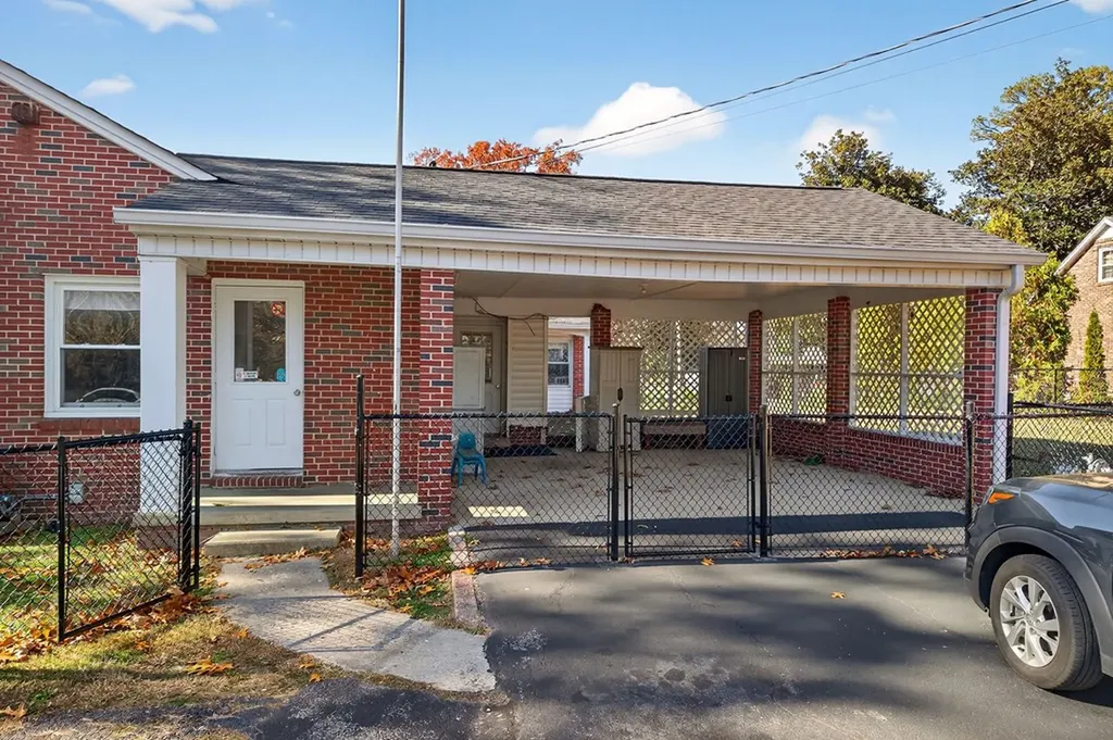 520 E 10th Street Cookeville TN 38501