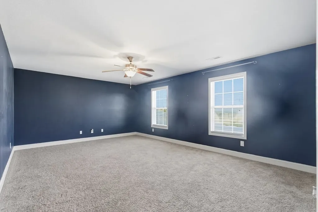 1912 Mahogany Wood Trail Knoxville TN 37920