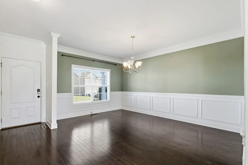 1912 Mahogany Wood Trail Knoxville TN 37920