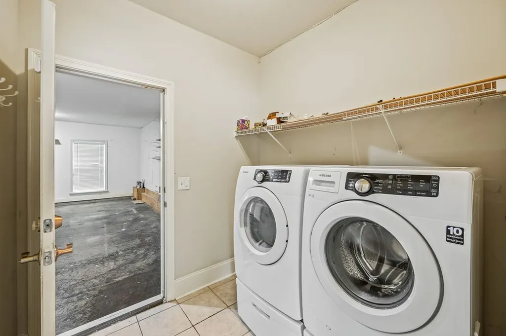 2651 James Edmon Court Murfreesboro TN 37129