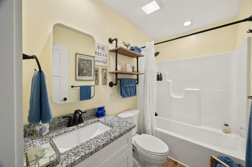 1909 Alex Lane Cookeville TN 38506