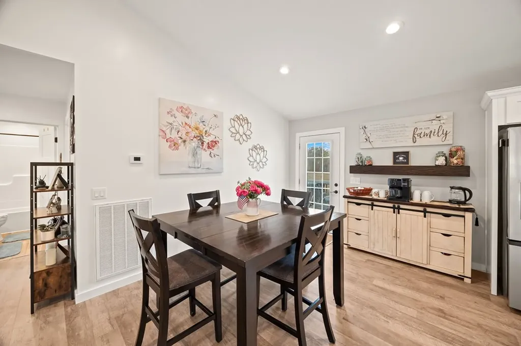 1909 Alex Lane Cookeville TN 38506