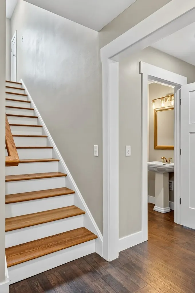 196 Dairy Barn Sparta TN 38583