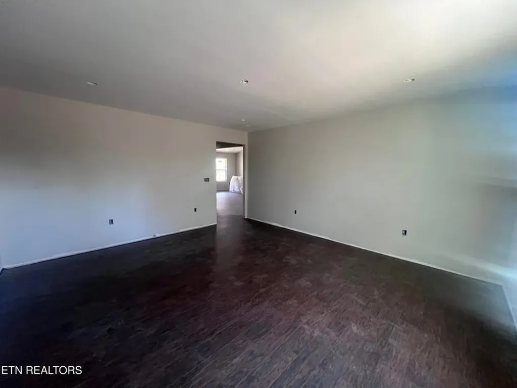 512 Street Anthony Drive Jamestown TN 38556