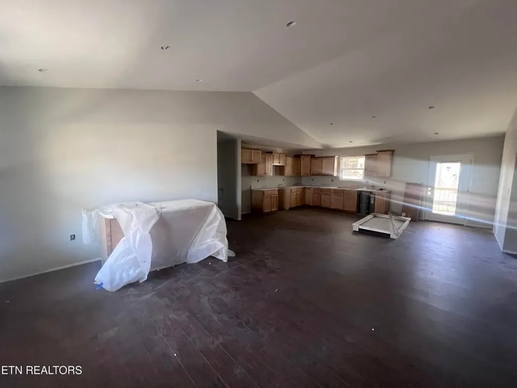 512 Street Anthony Drive Jamestown TN 38556