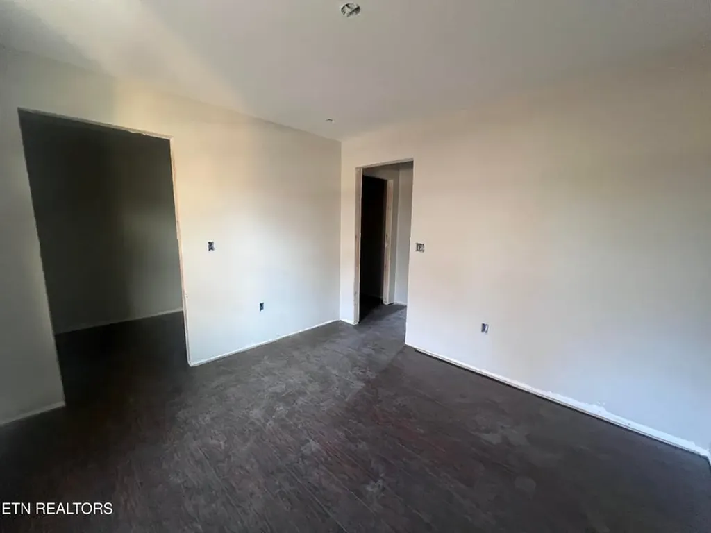 512 Street Anthony Drive Jamestown TN 38556