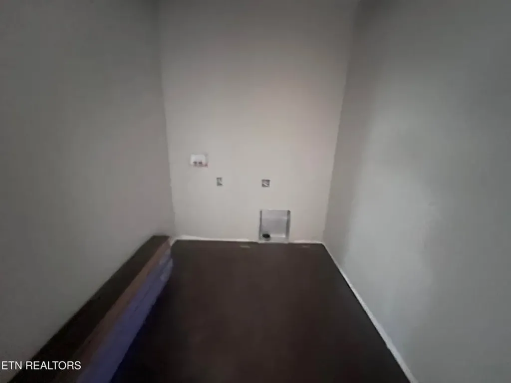 512 St. Anthony Drive Jamestown TN 38556