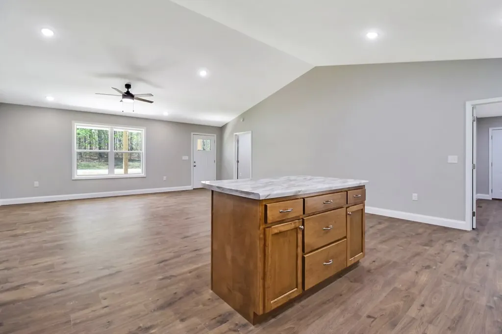 133 Jay Loop Jamestown TN 38556