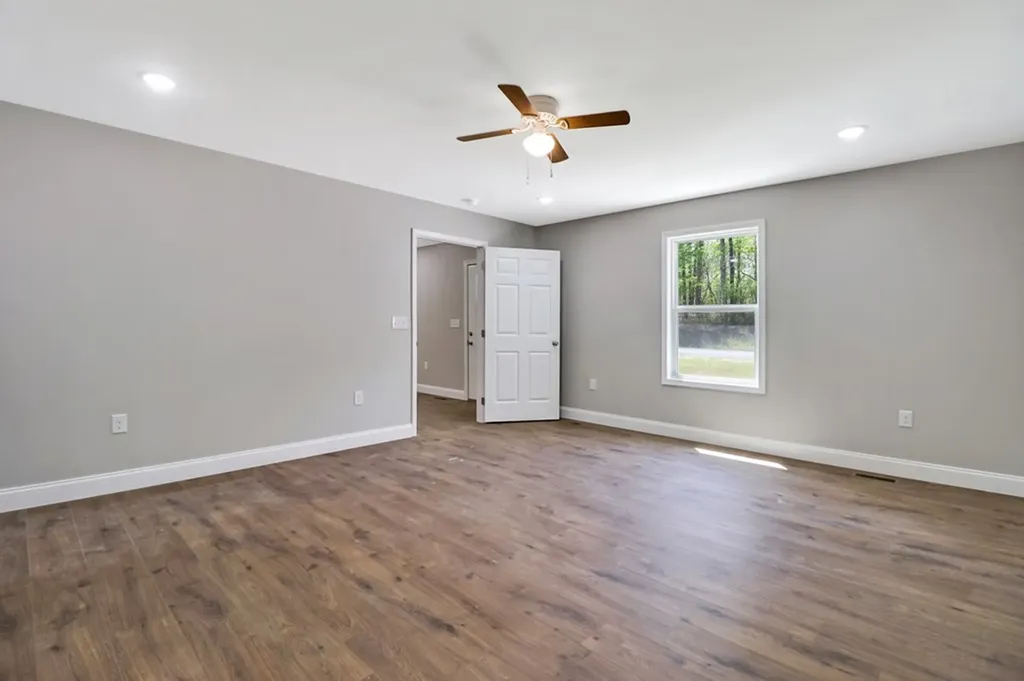 133 Jay Loop Jamestown TN 38556