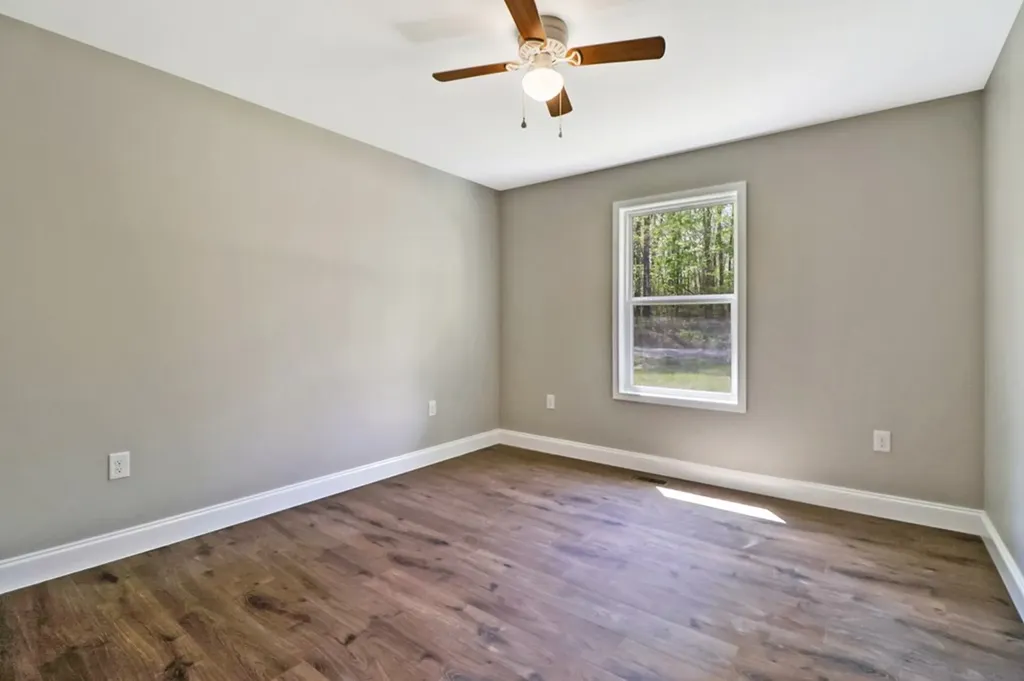 133 Jay Loop Jamestown TN 38556