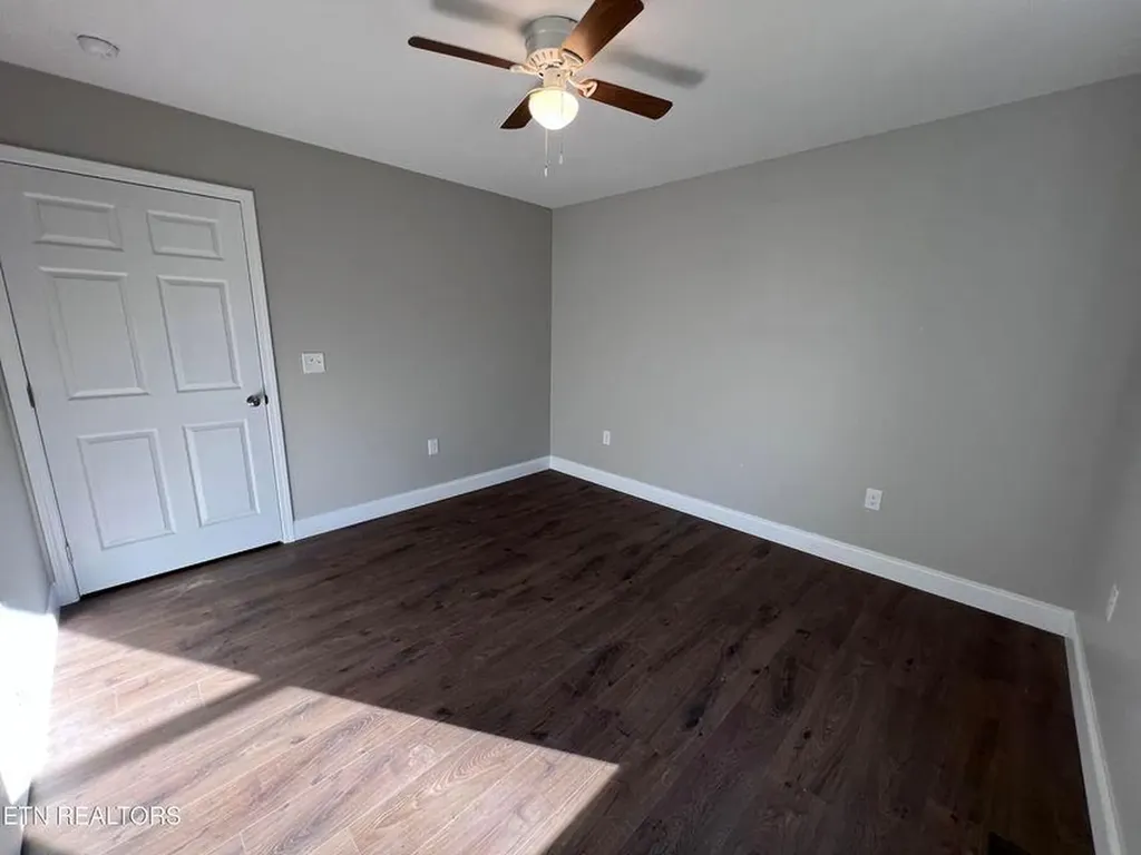 133 Jay Loop Jamestown TN 38556