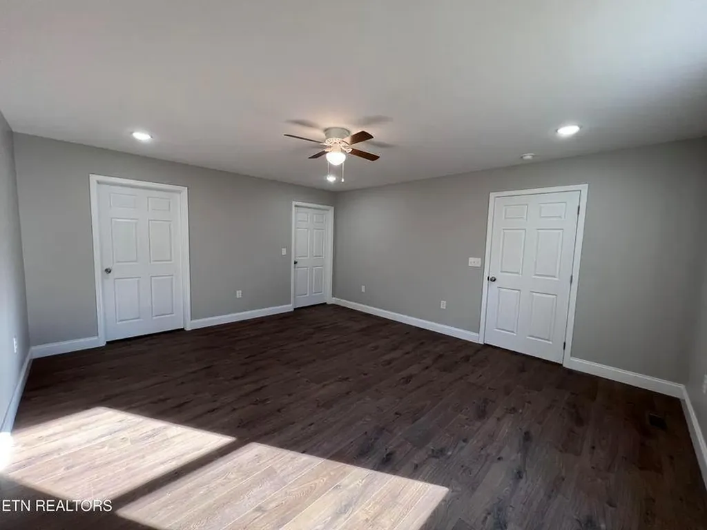 133 Jay Loop Jamestown TN 38556