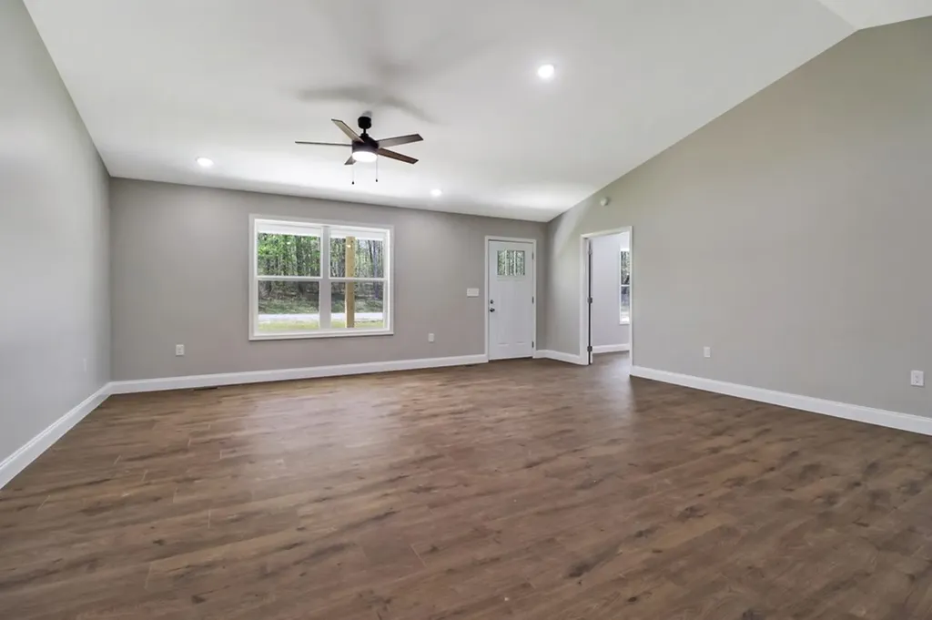133 Jay Loop Jamestown TN 38556