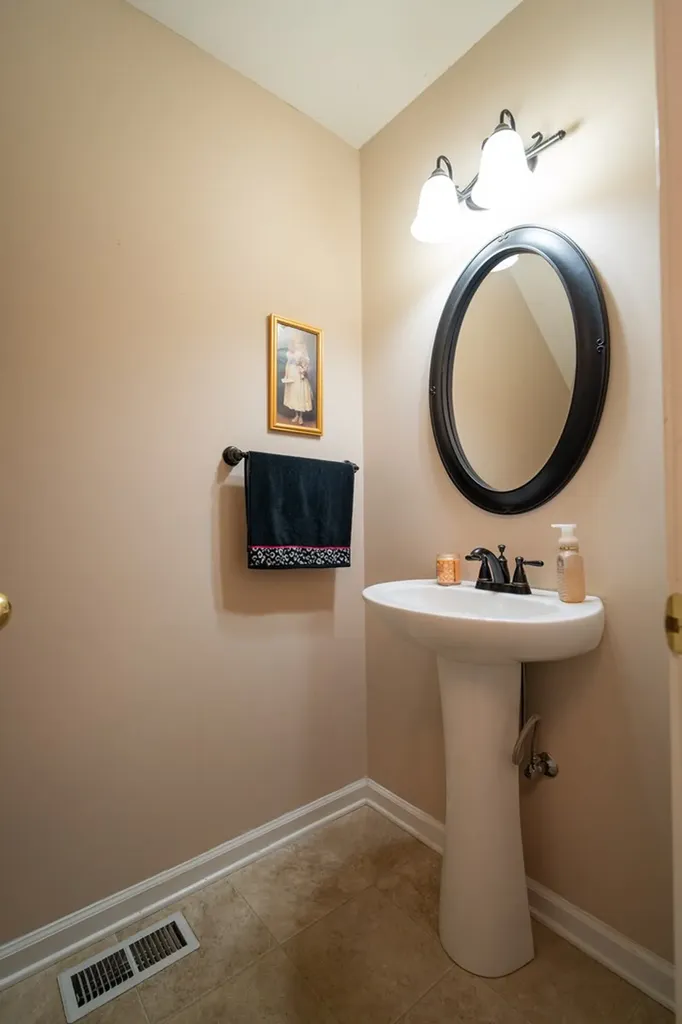 1190 N Allen Road Cookeville TN 38501