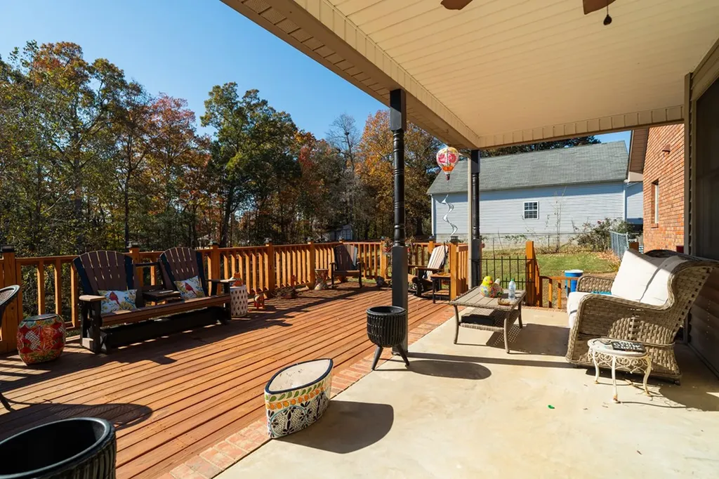 1190 N Allen Road Cookeville TN 38501