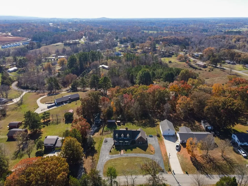 1190 N Allen Road Cookeville TN 38501