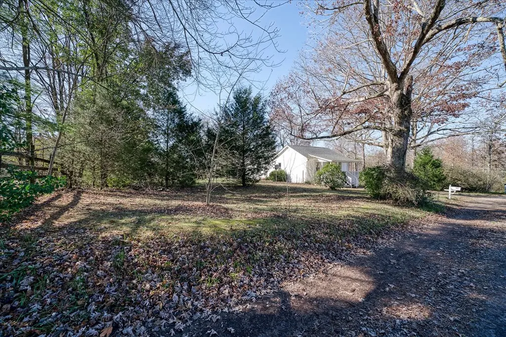 47 Morning Star Lane Crossville TN 38572