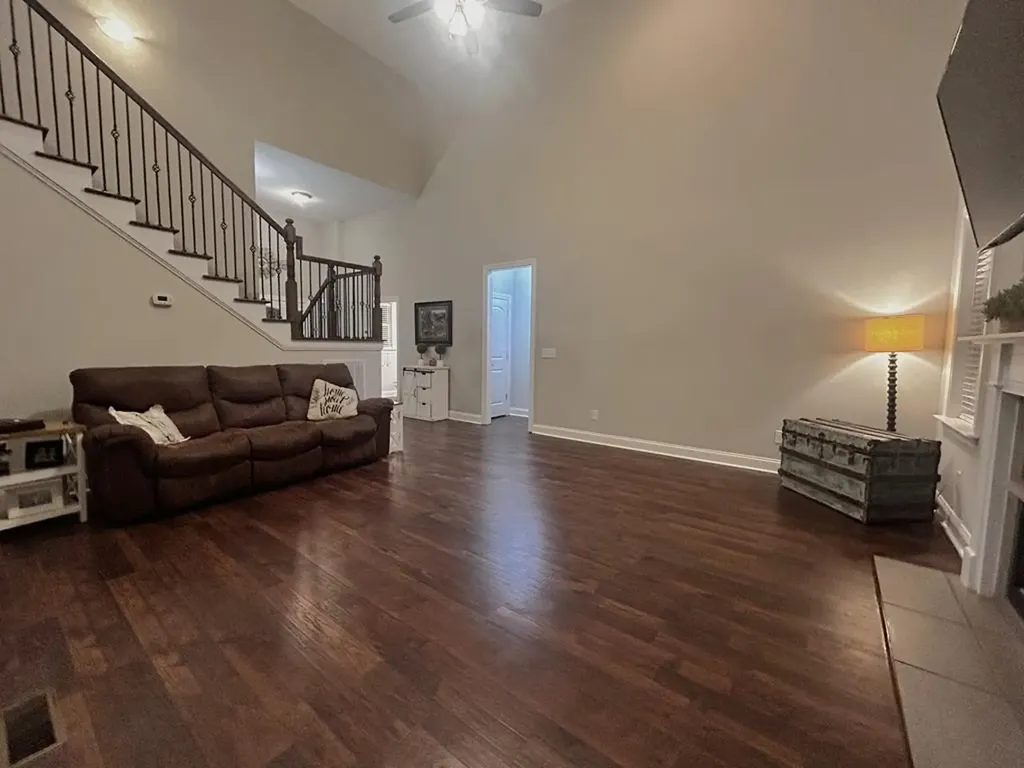 2015 Africa Road Lebanon TN 37087