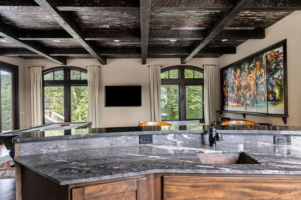 1050 Pine Creek Falls Road Smithville TN 37166