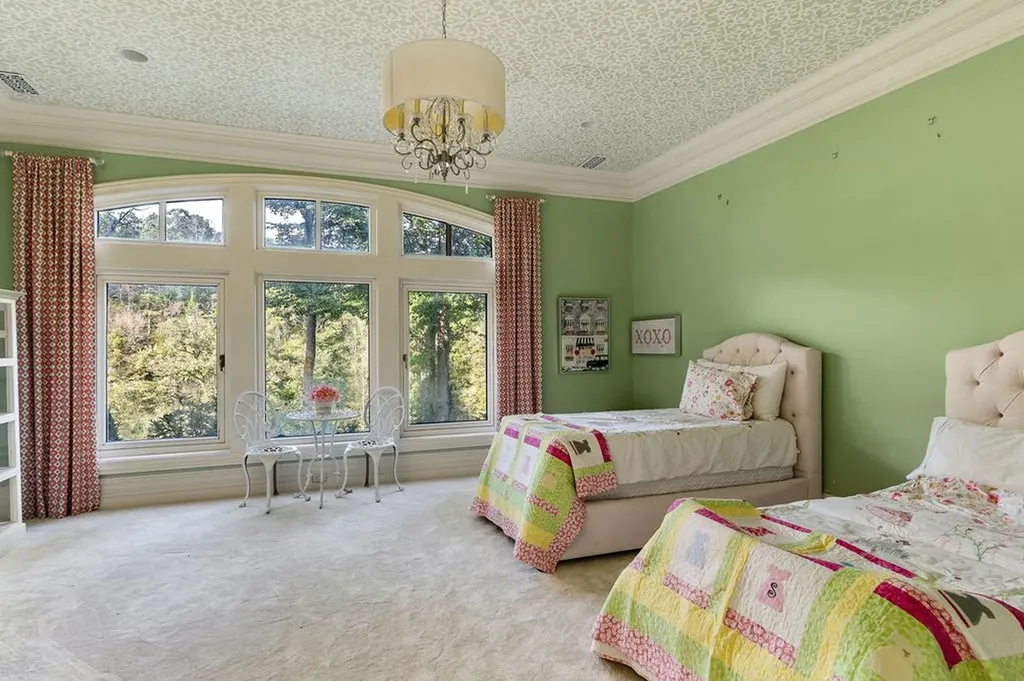 1050 Pine Creek Falls Road Smithville TN 37166