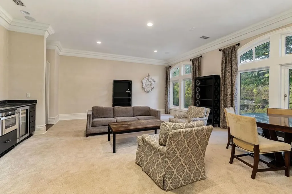 1050 Pine Creek Falls Road Smithville TN 37166