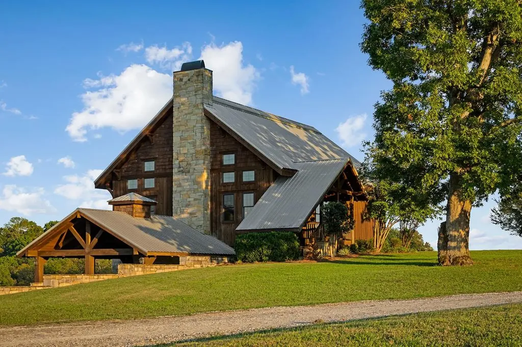 1050 Pine Creek Falls Road Smithville TN 37166