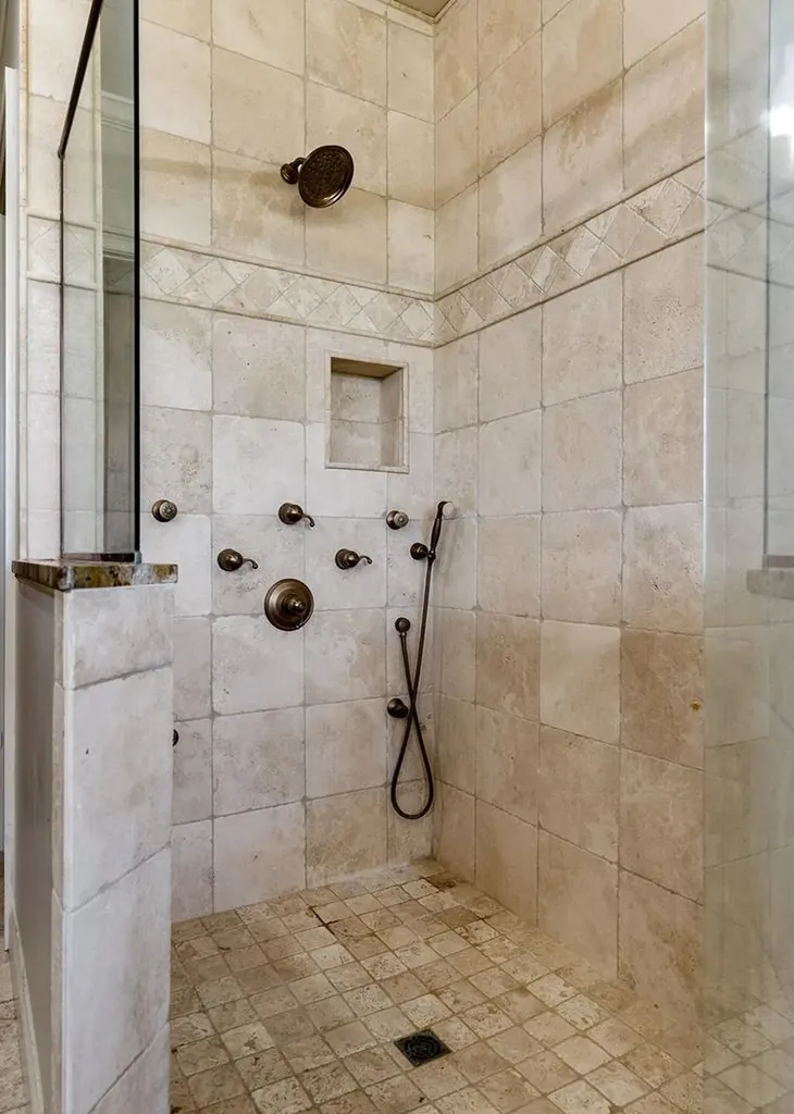 1050 Pine Creek Falls Road Smithville TN 37166