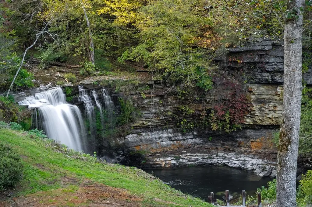 1050 Pine Creek Falls Road Smithville TN 37166