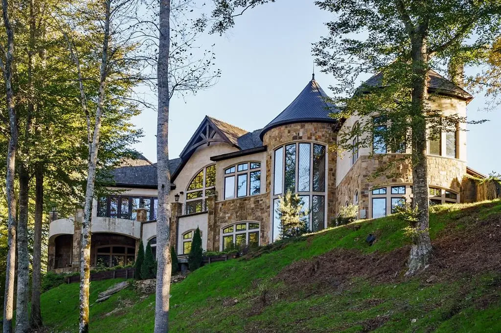 1050 Pine Creek Falls Road Smithville TN 37166