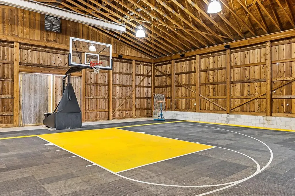 1050 Pine Creek Falls Road Smithville TN 37166