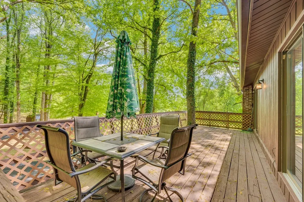 160 Monticello Cookeville TN 38506