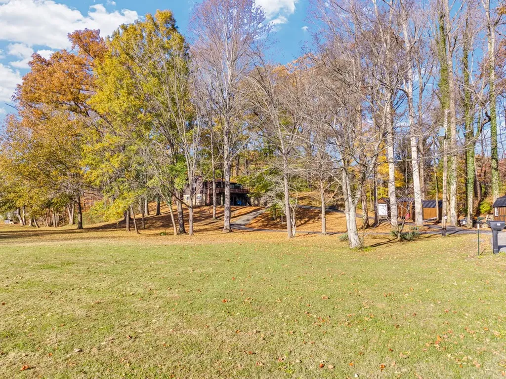 160 Monticello Cookeville TN 38506