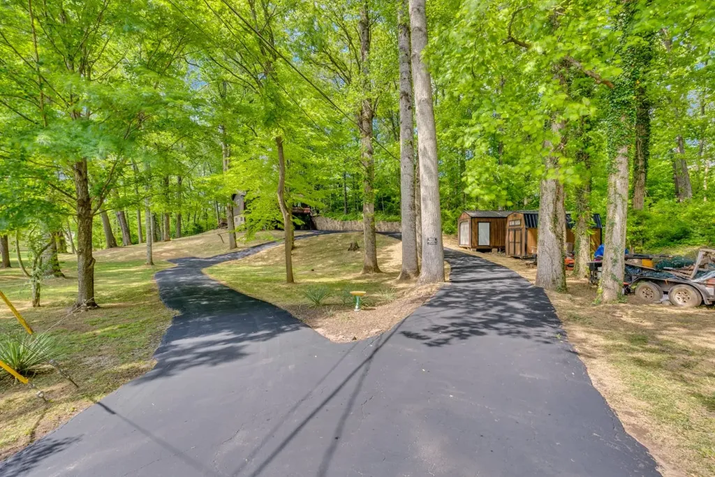 160 Monticello Cookeville TN 38506