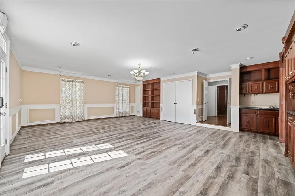 1355 Pilot Cookeville TN 38506