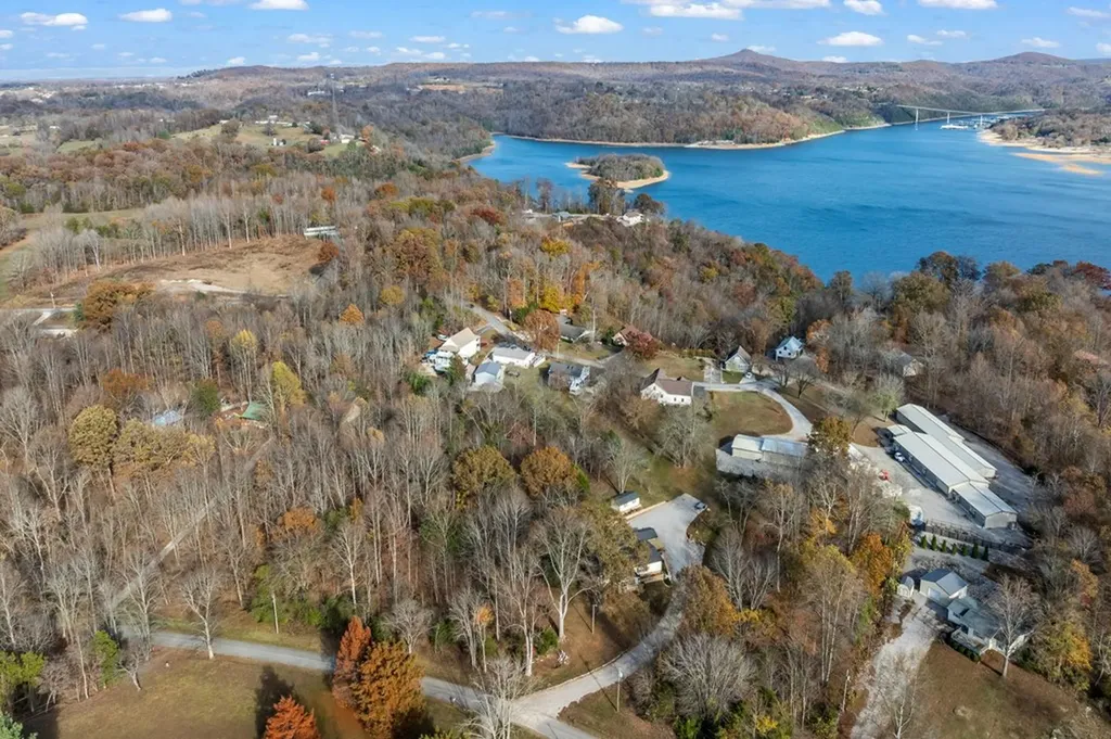 312 Cosby Parris Road Byrdstown TN 38549