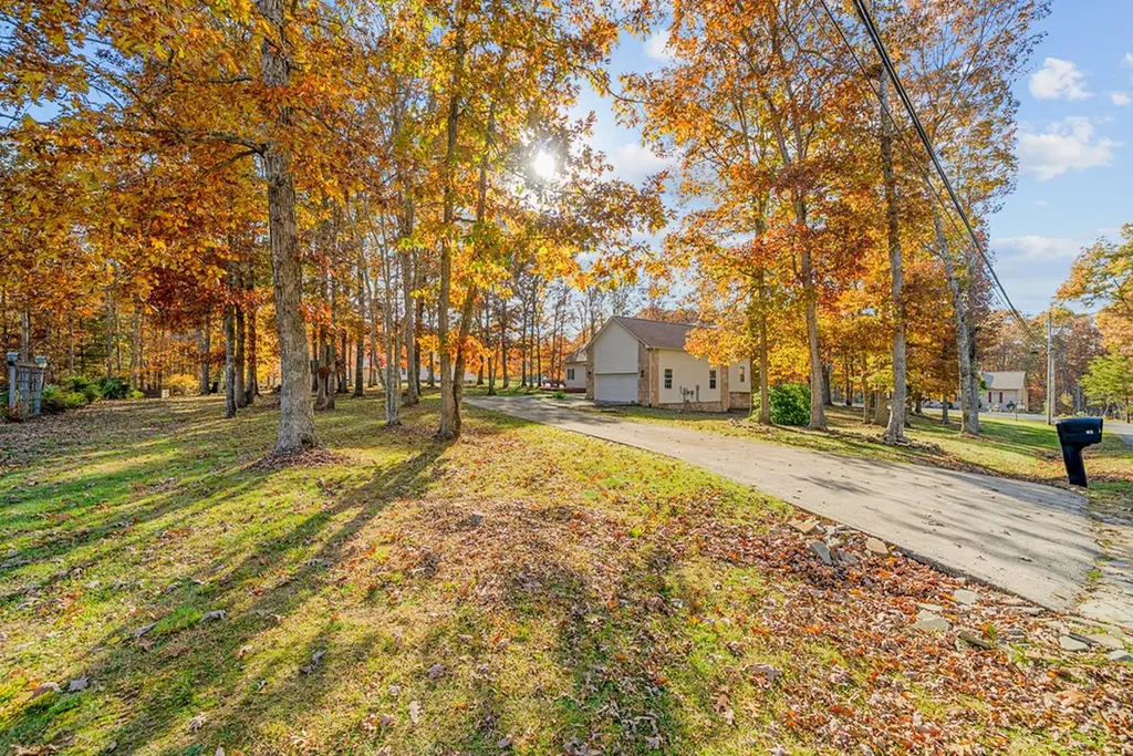 42 Forest Crossover Drive Crossville TN 38555