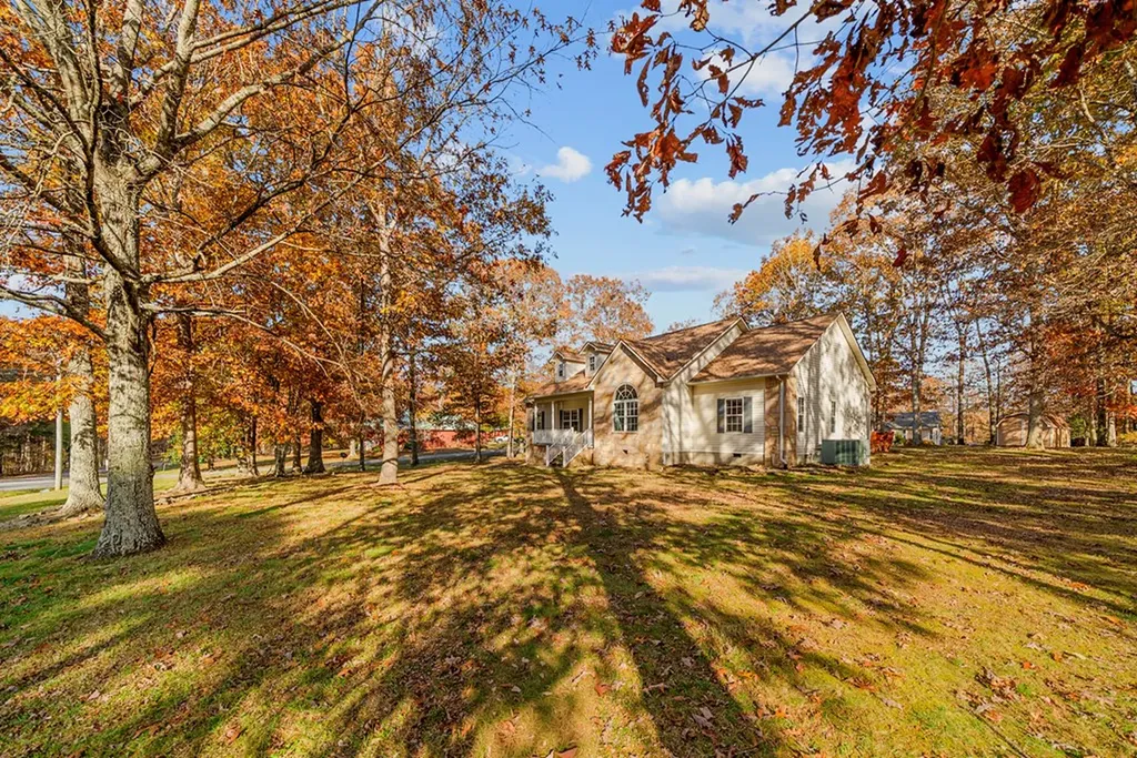 42 Forest Crossover Drive Crossville TN 38555