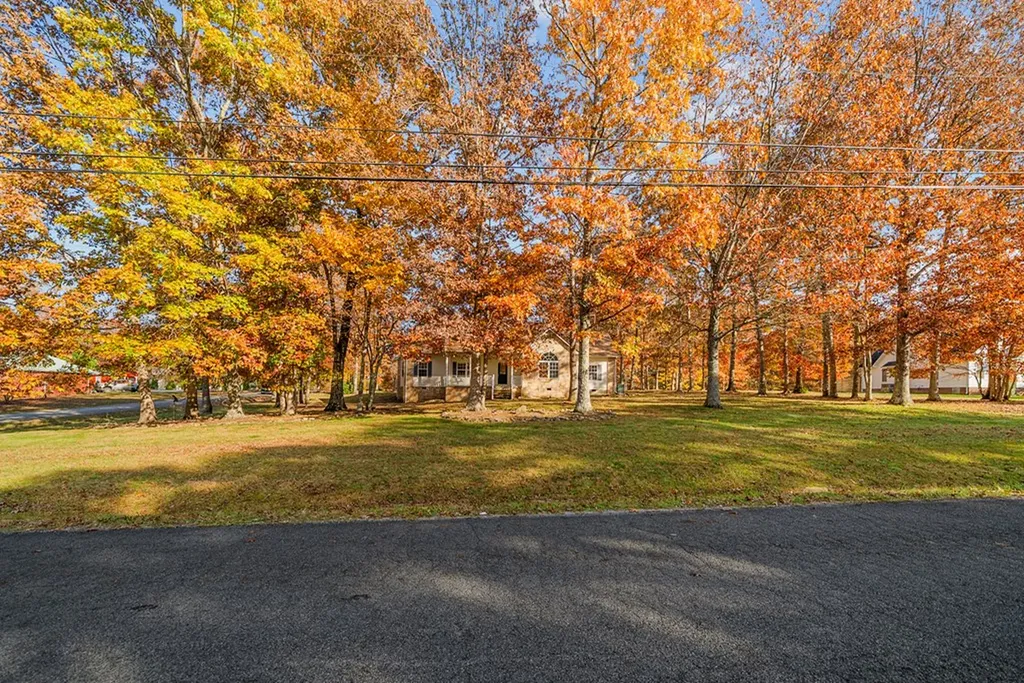 42 Forest Crossover Drive Crossville TN 38555