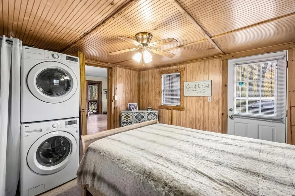 215 Roughshod Lane Hilham TN 38568