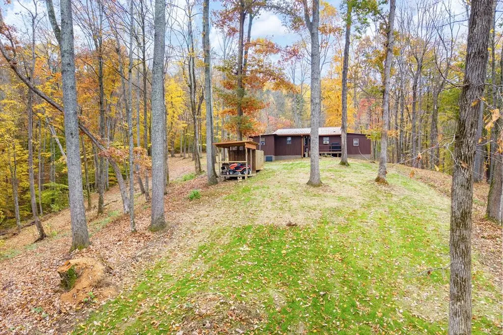 215 Roughshod Lane Hilham TN 38568