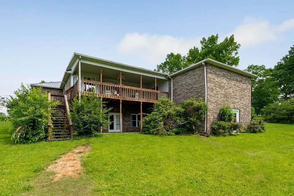 296 Idlewild Drive Sparta TN 38583