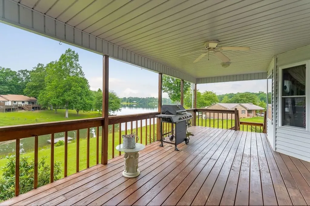 296 Idlewild Drive Sparta TN 38583