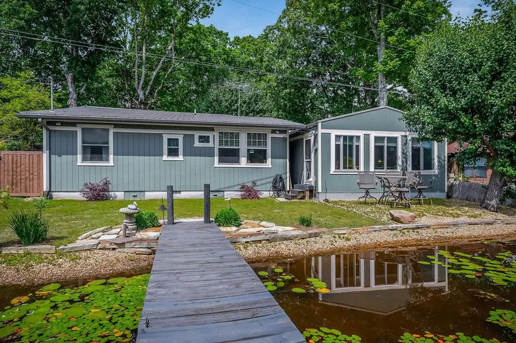 179 Holiday Lane Sparta TN 38583