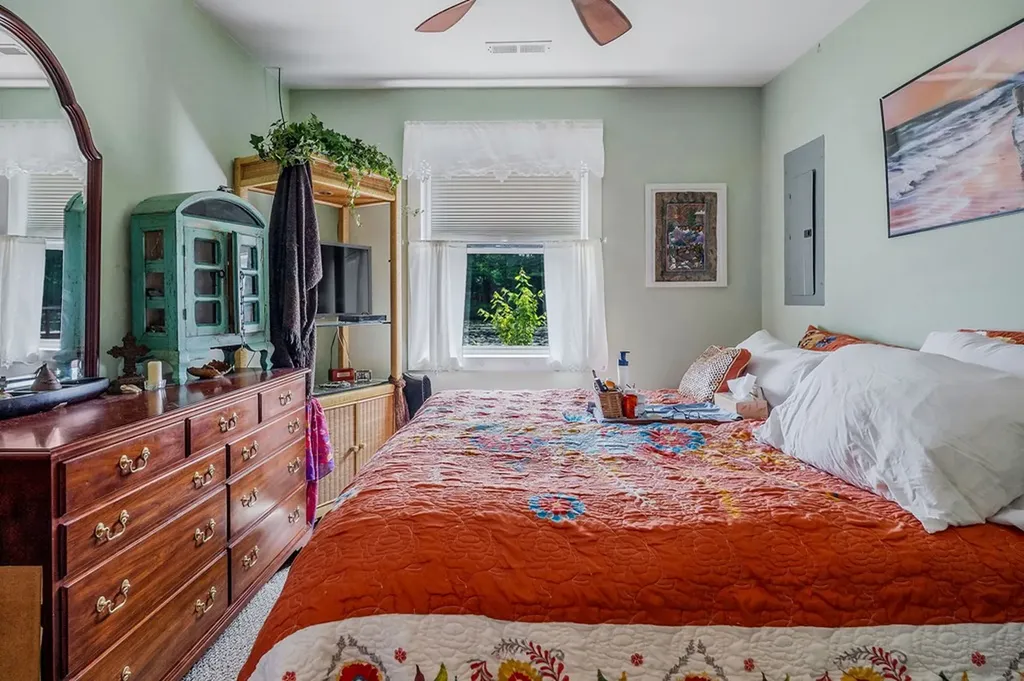 179 Holiday Lane Sparta TN 38583