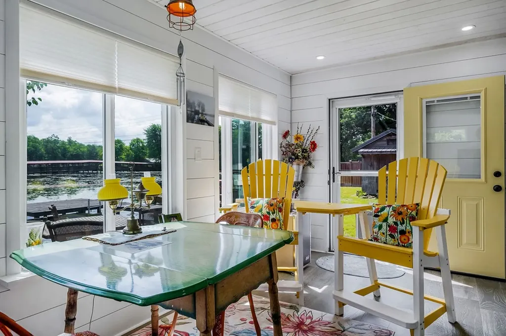 179 Holiday Lane Sparta TN 38583